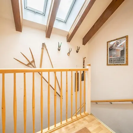 9404 Renovierte Maisonettewohnung Im Modernen Landhausstil Und Balkon Mit Tollem Ausblick Apartment